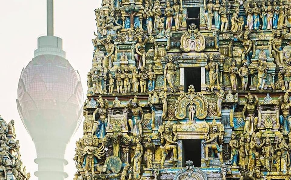 Colombo City Walking Tour: Explore Culture and History