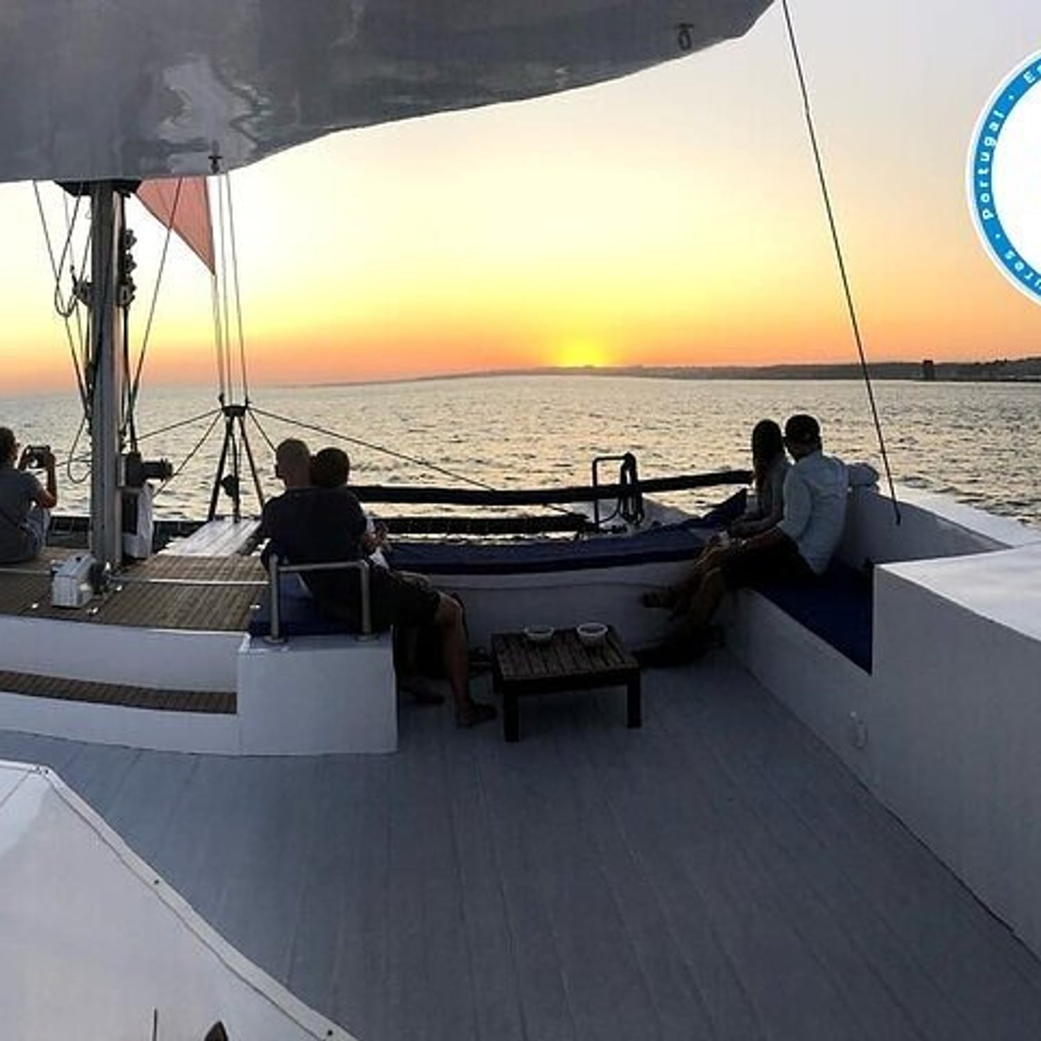 Catamarã Vertigo privado em Lisboa