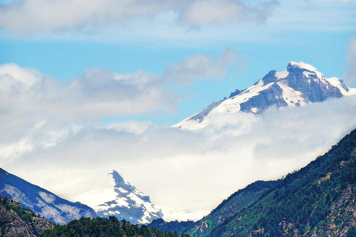 Tronador Hill Glacier Adventure from Bariloche: Stunning Scenery & Wildlife