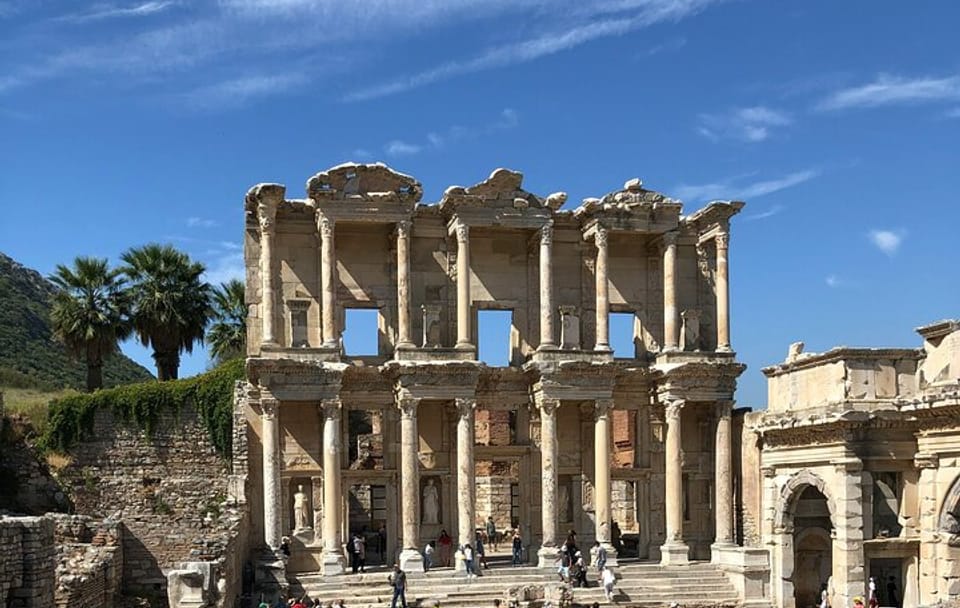 Private Ephesus Ancient City Tour from Izmir with Lunch