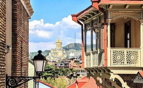 Four-Day Private Cultural Tour of Ananuri and Gori, Georgia