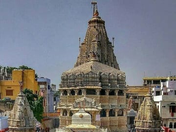 Rajasthan Cultural Tour: Udaipur to Jaisalmer Highlights