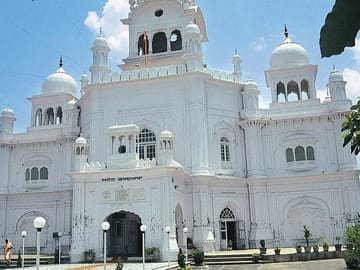 Cultural Day Tour of Kapurthala from Amritsar