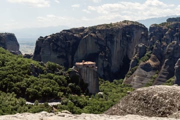 Day Trip to Meteora Monasteries from Thessaloniki