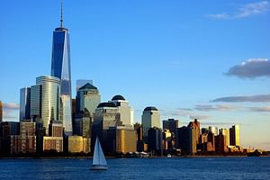 New York: 60-Minute Landmarks Cruise Check in at Boat 