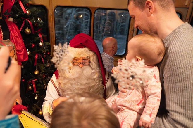 Rovaniemi Dinner with Fire Show and Santa Claus Experience