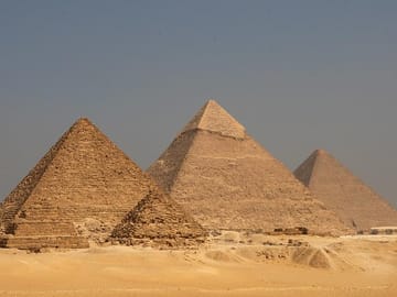 Private Day Tour of the Grand Egyptian Museum and Pyramids in Cairo