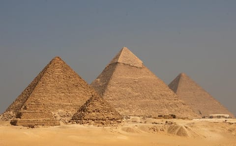 Private Day Tour of the Grand Egyptian Museum and Pyramids in Cairo