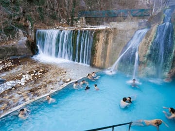 Pozar thermal baths