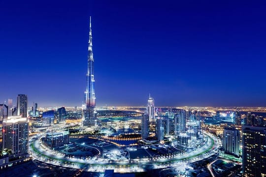 6 nights 7 days Dubai holiday package in 4 star hotel