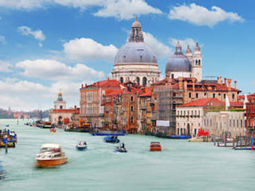 Cultural Walking Tour of Historic Venice Landmarks