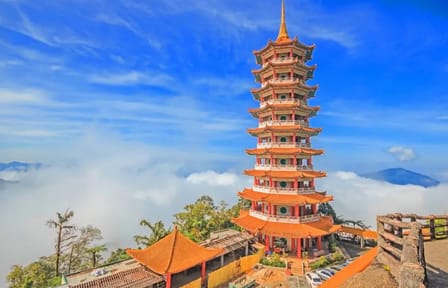 Genting Highlands Nature and Theme Park Tour in Pahang
