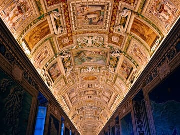 Guided Tour of Vatican Museums and Sistine Chapel in Rome