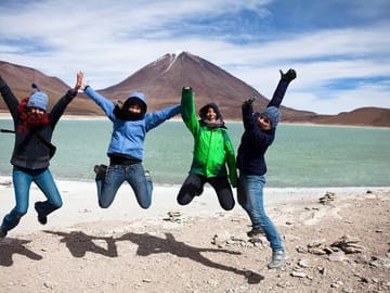 5-Day Uyuni Salt Flats and Desert Adventure from La Paz