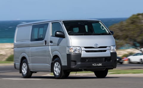 Airport Transfer from Katunayaka Airport to Bentota