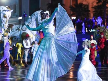 Land of Legends Night Show Tour with Transfer from Alanya