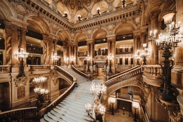 Private 12-Day Van Tour from Paris to Switzerland and Venice