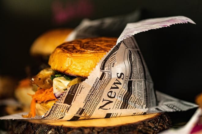 Naples Walking Tour and Street Food Market 8