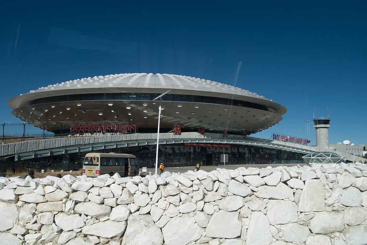 Can Foreigners Drive in China? 2026 Rules, Licences & the Self-Drive Workaround