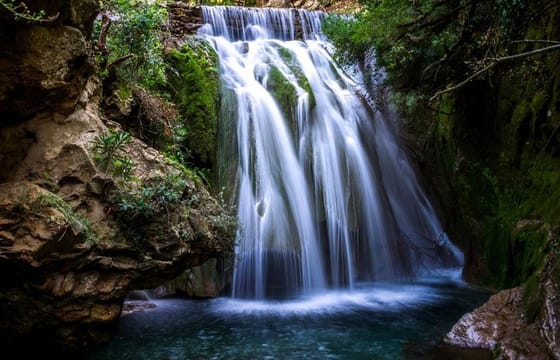 Excursion to the waterfalls and God’s Bridge of Akchour