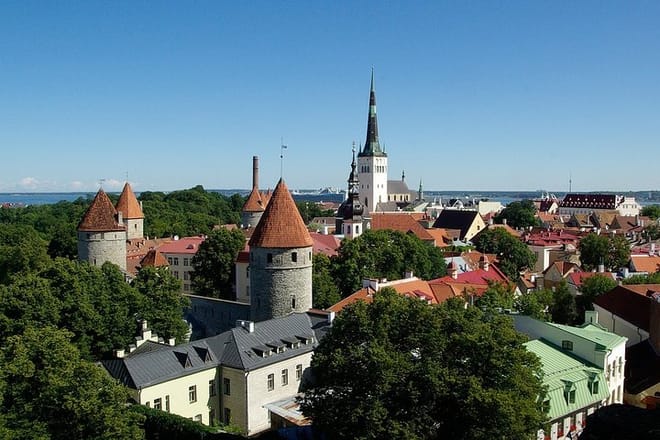 Tallinn Private Walking Tour With A Professional Guide 3