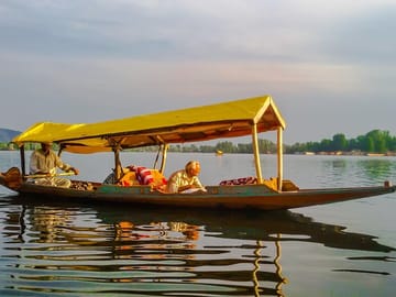 Turtle Beach Boat Tour & Mud Bath & Thermal Pool in Marmaris