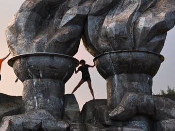Full-Day Tour to Buzludzha Monument and Valley of Roses from Sofia