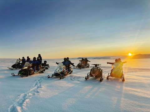 Snowmobile on Langjökull Glacier - With Pickup, photo 4