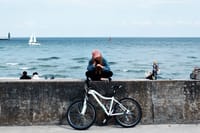 Lido Bike Tour: with a Local on the Island of Cinema 4