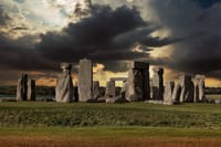 Stonehenge,Roman Bath & Salisbury Cathedral Private Tour 5
